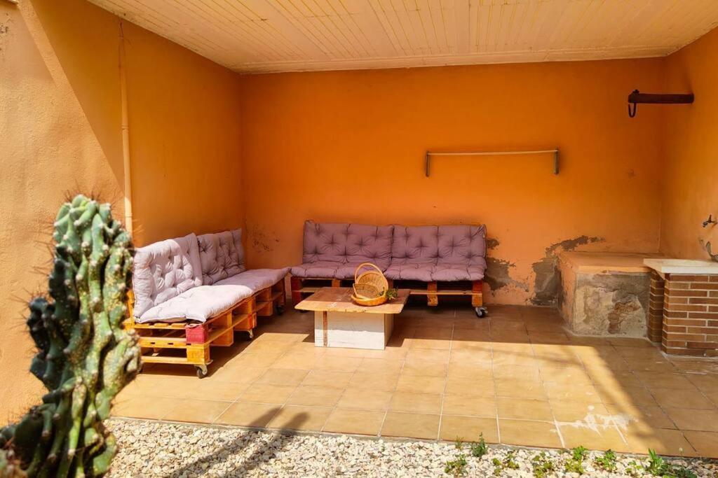 Casa Bretalunya Villa Benissanet Kültér fotó